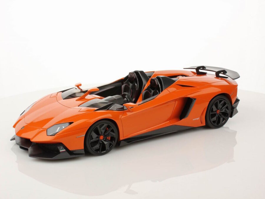 Lamborghini Aventador J 1:18 | MR Collection Models