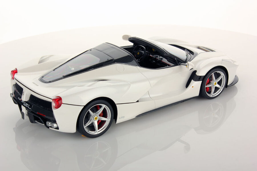 Ferrari LaFerrari Aperta 1:18