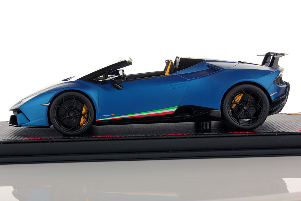 Lamborghini Huracan Performante Spyder 1:18 | MR ...