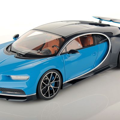 Bugatti Chiron 1:18 wing up