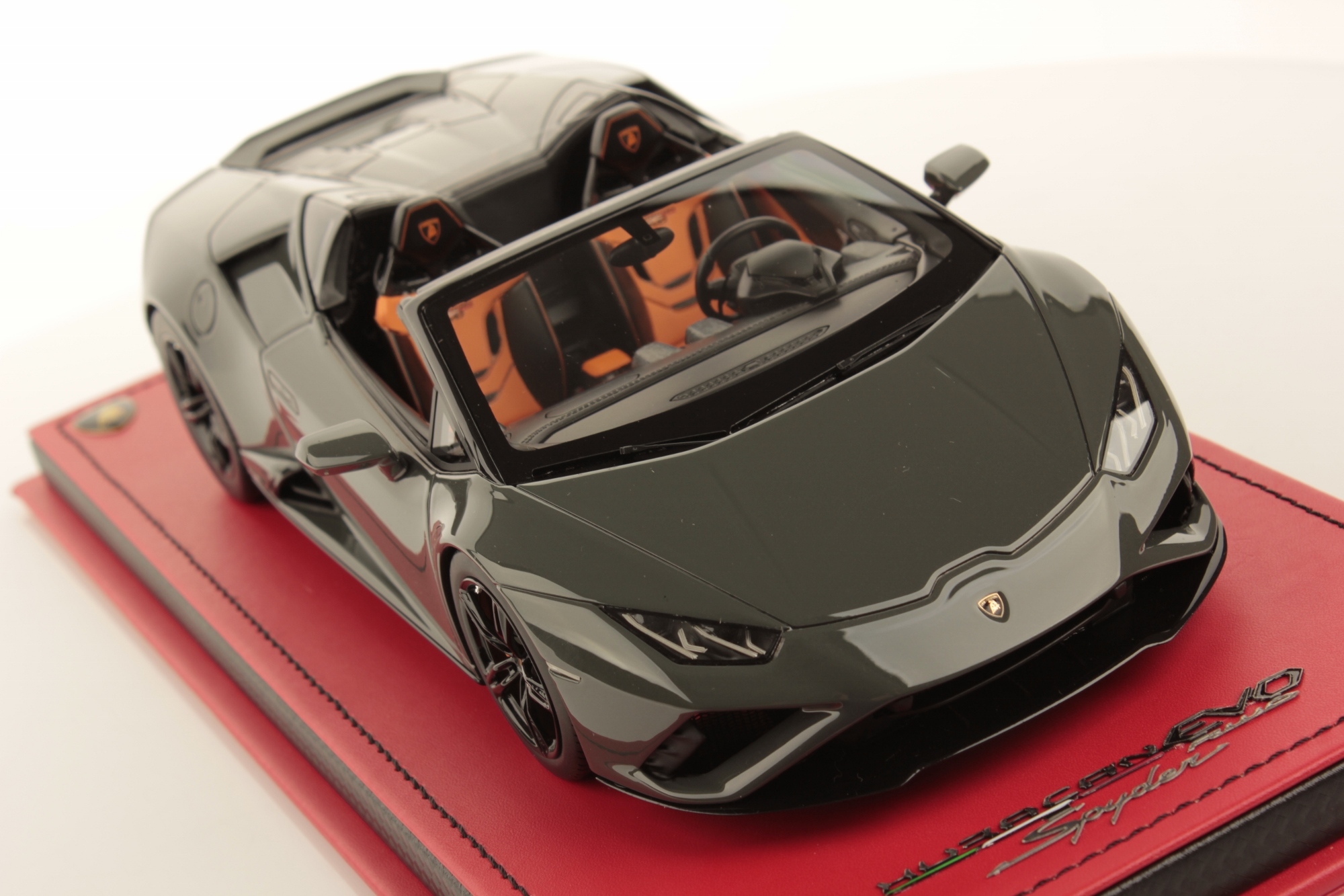 Lamborghini Huracán EVO RWD Spyder 1:18 | MR Collection Models