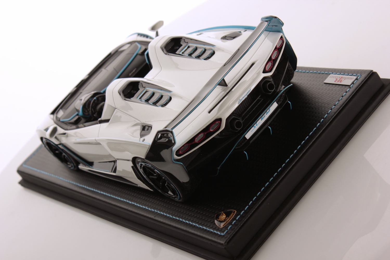 Lamborghini SC20 1:18 | MR Collection Models