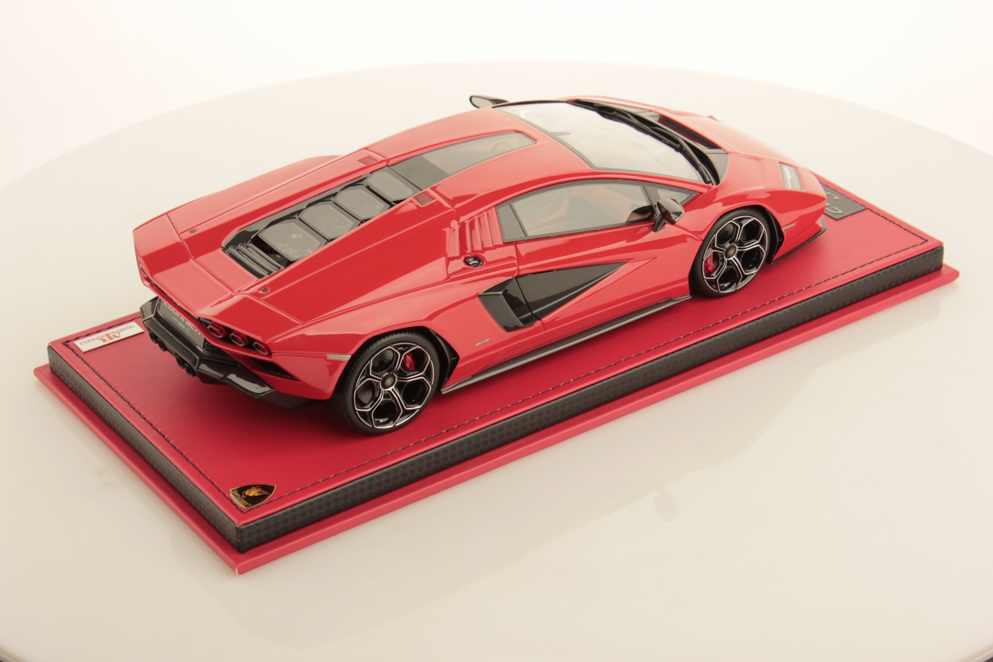 Lamborghini Countach LPI 800-4 1:18 | MR Collection Models