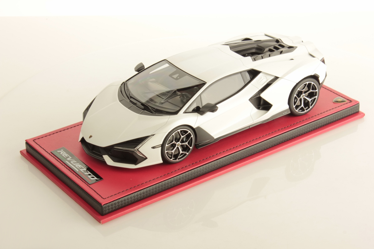 Lamborghini Revuelto 1:18 | MR Collection Models